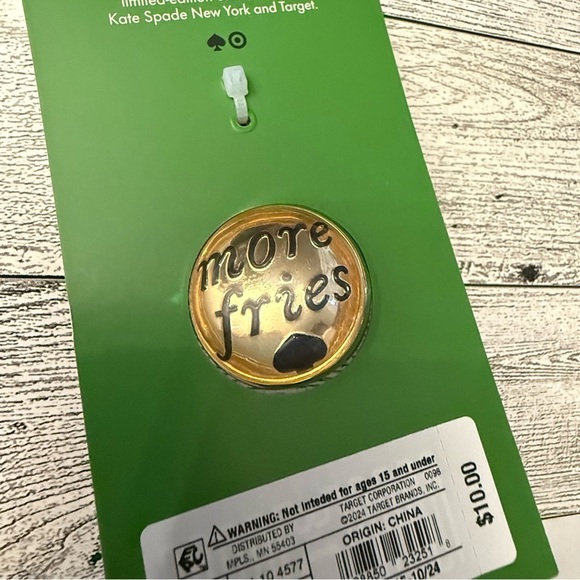 Kate Spade x Target Magic 8 Ball Bag Charm - Picture 7 of 7